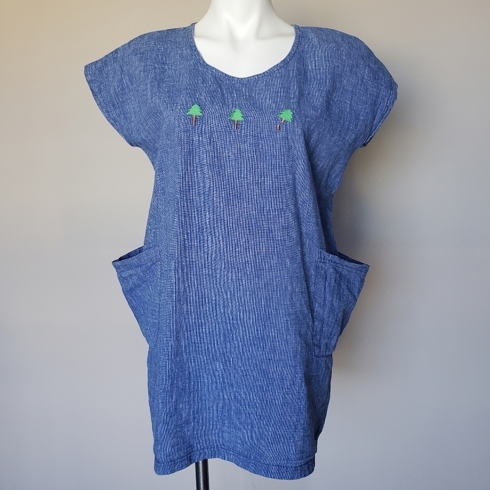 Loopy Environmentally Friendly Christmas Tree Holiday Linen Mini Dress